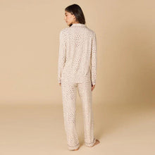 Load image into Gallery viewer, Sleep Soft Slim Notch Collar Pj Set