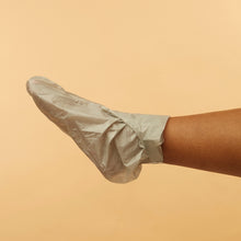 Load image into Gallery viewer, Collagen Socks with Mint + Botanical Extracts