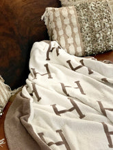 Load image into Gallery viewer, H Cozy Blanket