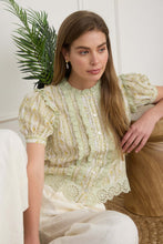 Load image into Gallery viewer, Meadow Floral Top