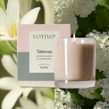 Load image into Gallery viewer, Tuberosa Signature Candle