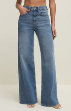 Load image into Gallery viewer, Nova High Rise Wide Leg Jeans