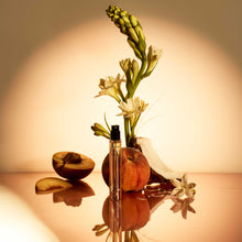 Load image into Gallery viewer, Peachy Queen Eau De Parfum