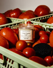 Load image into Gallery viewer, Fresh Tomato Leaf Discovery Candle