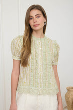 Load image into Gallery viewer, Meadow Floral Top
