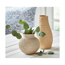 Load image into Gallery viewer, Paper Mache Vase