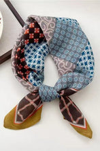 Load image into Gallery viewer, Patchwork Scarf - Brown