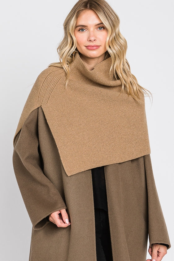 Cultivated Turtleneck Slit Shawl