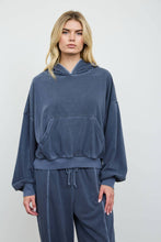 Load image into Gallery viewer, Cropped Kangaroo Pouch Sweatshirt - Navy
