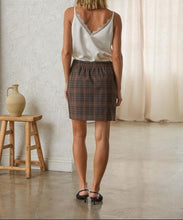 Load image into Gallery viewer, Brown Plaid Skirt
