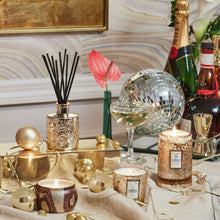 Load image into Gallery viewer, Gilt Pomander &amp; Hinoki - Classic Boxed Candle
