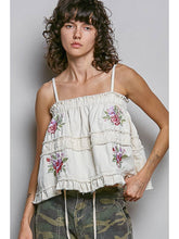 Load image into Gallery viewer, Floral Embroidered Sleeveless Top
