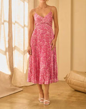 Load image into Gallery viewer, Berry Special Midi Dress
