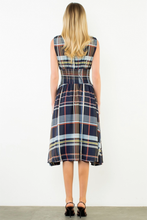 Load image into Gallery viewer, Navy Plaid Sleeveless Midi Dress

