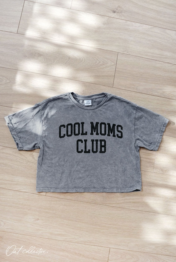 Cool Moms Club Cropped Mineral Graphic Tee